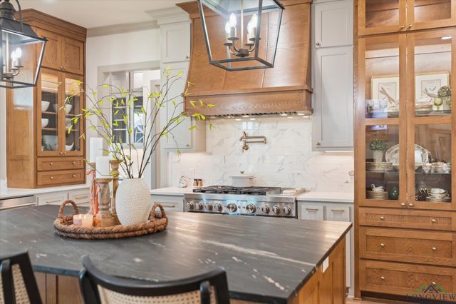 131 Ella Kate Drive, Longview, TX 75605