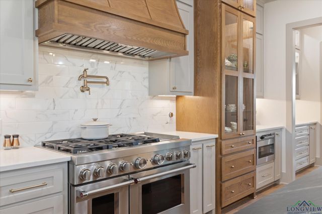 131 Ella Kate Drive, Longview, TX 75605