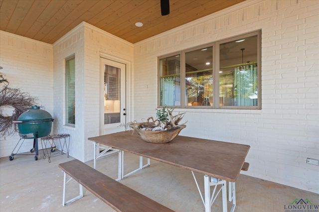 131 Ella Kate Drive, Longview, TX 75605