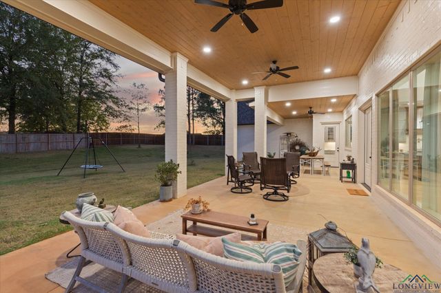 131 Ella Kate Drive, Longview, TX 75605