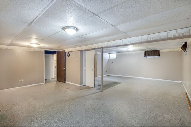 4110 Applewood Lane, Matteson, IL 60443