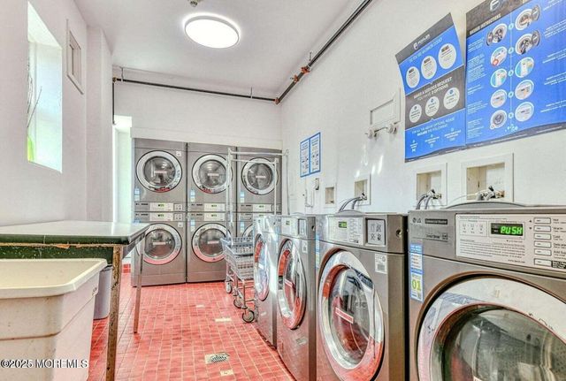 400 Deal Lake Drive 6G, Asbury Park, NJ 07712