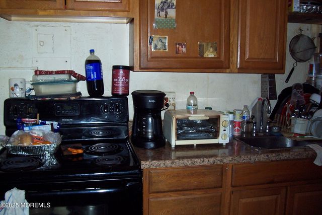 400 Deal Lake Drive 6G, Asbury Park, NJ 07712