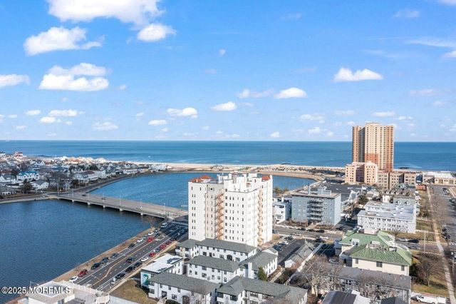 400 Deal Lake Drive 6G, Asbury Park, NJ 07712