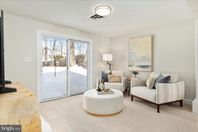 12016 WAYLAND ST, Oakton, VA 22124