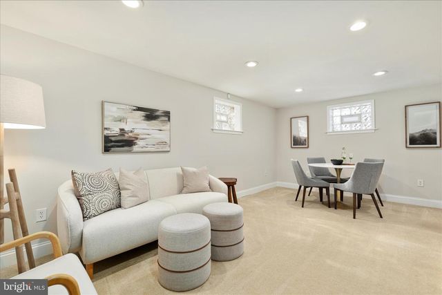 12016 WAYLAND ST, Oakton, VA 22124