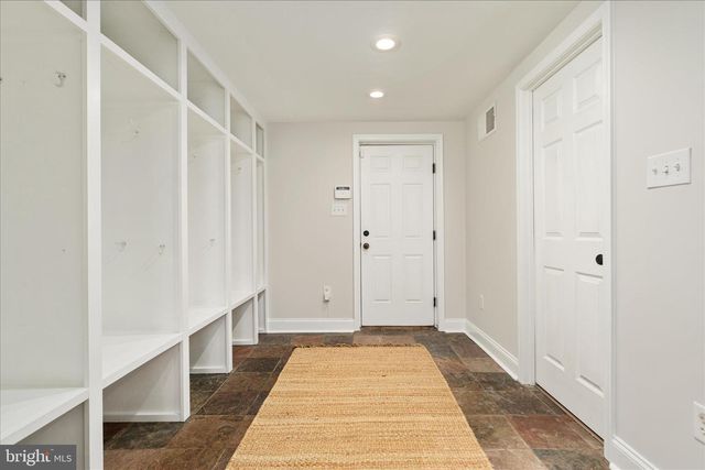 12016 WAYLAND ST, Oakton, VA 22124