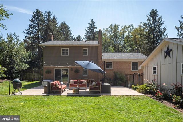 12016 WAYLAND ST, Oakton, VA 22124