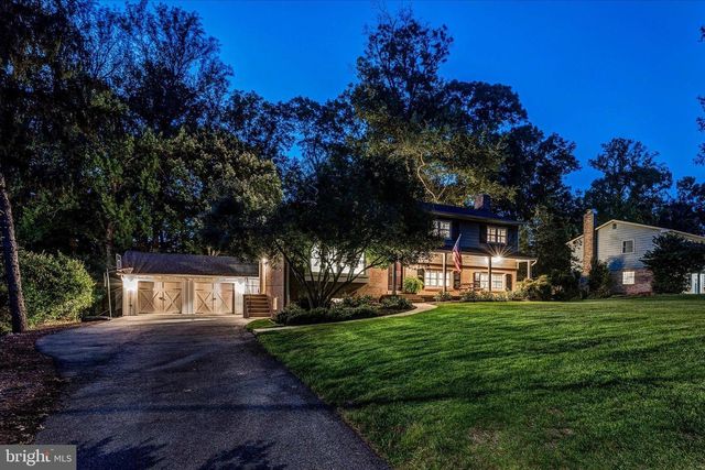 12016 WAYLAND ST, Oakton, VA 22124