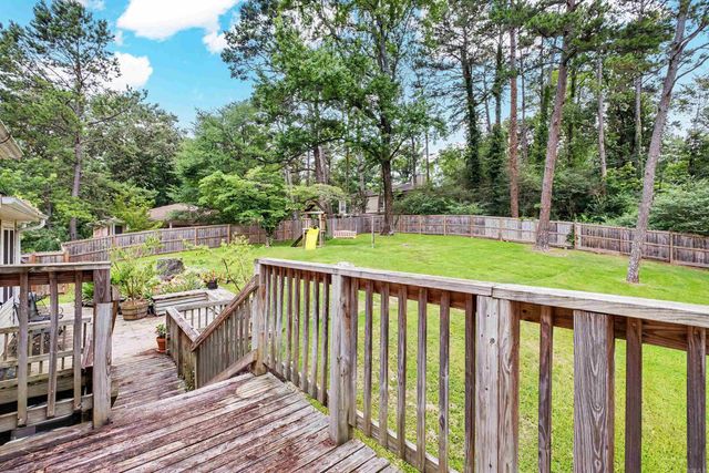 4 Vista Drive, Little Rock, AR 72210