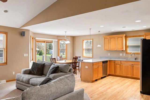 N6008 Forest Ridge Road, Green Lake, WI 54941