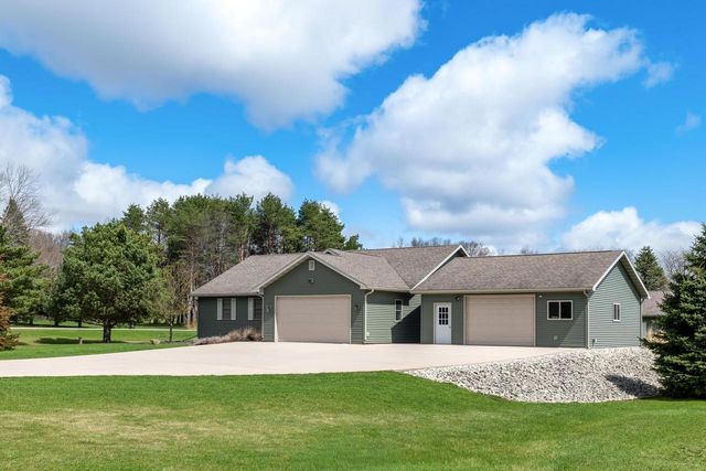 N6008 Forest Ridge Road, Green Lake, WI 54941