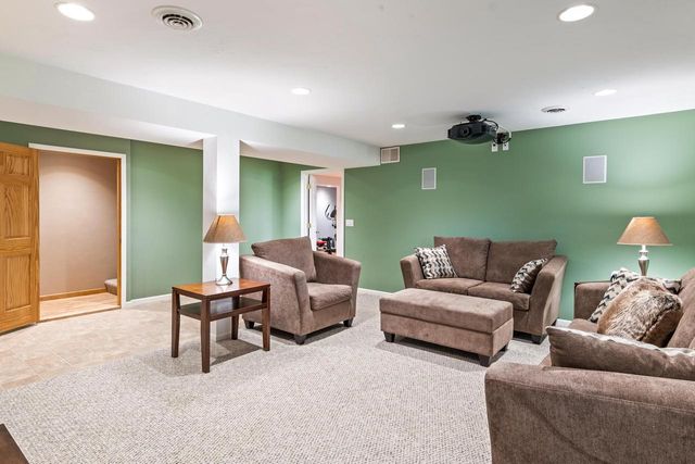 N6008 Forest Ridge Road, Green Lake, WI 54941