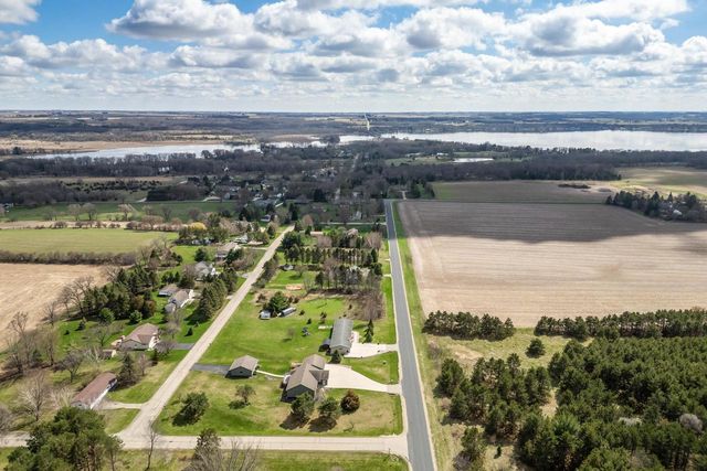 N6008 Forest Ridge Road, Green Lake, WI 54941