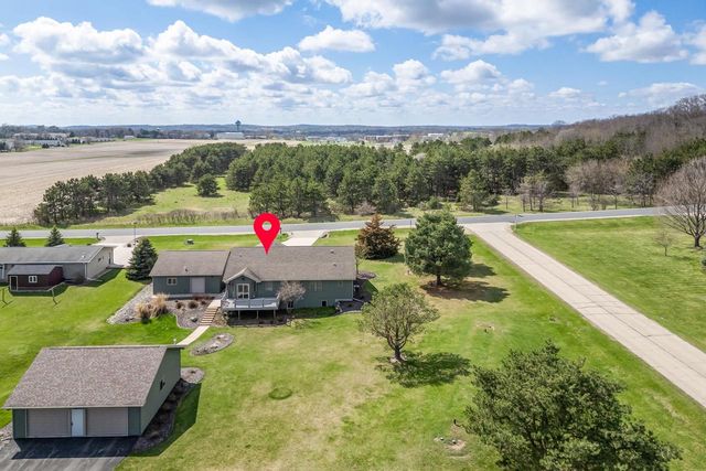 N6008 Forest Ridge Road, Green Lake, WI 54941
