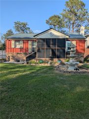 222 Linden Drive, Waycross, GA 31501