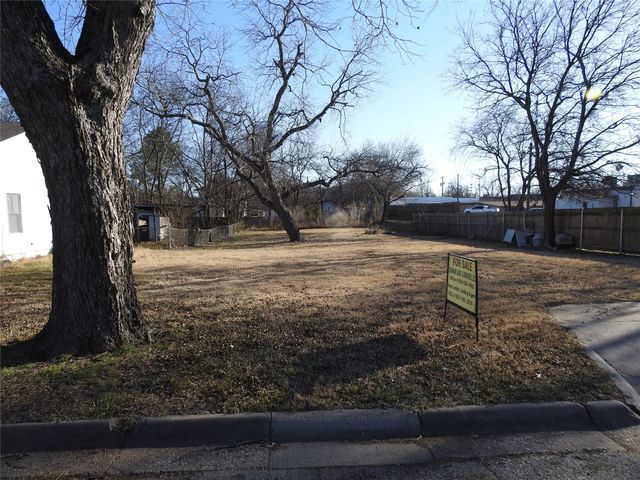 410 W Fairview Street, Sherman, TX 75092
