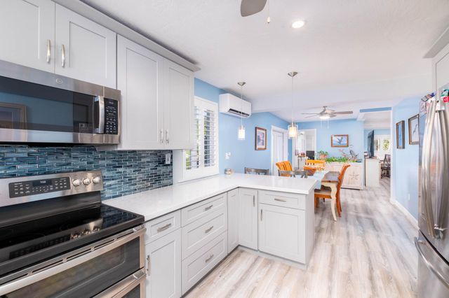 172 Pearl Avenue, Plantation Key, FL 33070