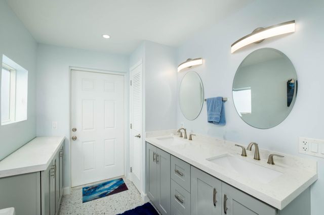 172 Pearl Avenue, Plantation Key, FL 33070