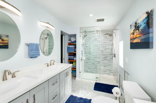 172 Pearl Avenue, Plantation Key, FL 33070