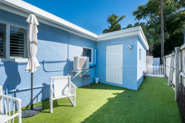 172 Pearl Avenue, Plantation Key, FL 33070