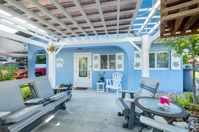 172 Pearl Avenue, Plantation Key, FL 33070