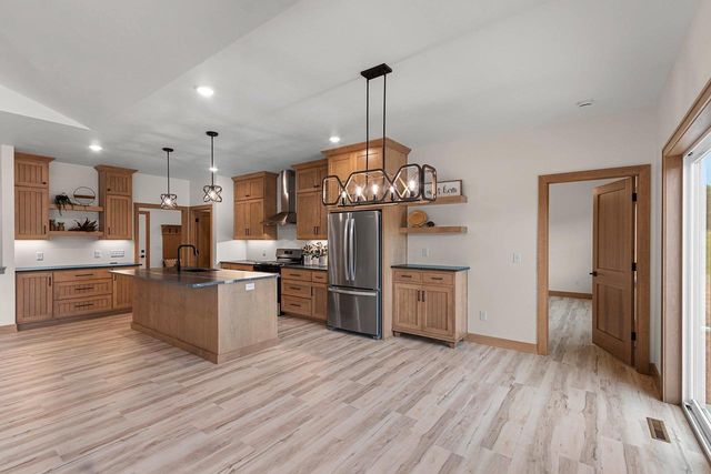 1782 DALLAS LANE, De Pere, WI 54115