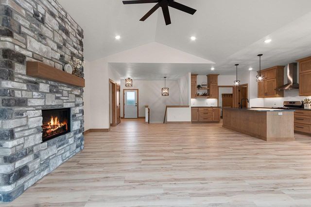 1782 DALLAS LANE, De Pere, WI 54115