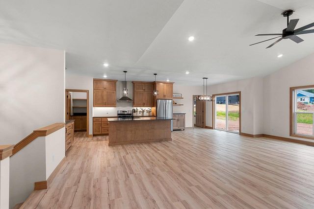 1782 DALLAS LANE, De Pere, WI 54115