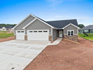 1782 DALLAS LANE, De Pere, WI 54115