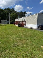 34 Conifer Place, Londonderry, NH 03038