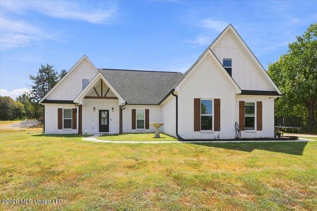 176 Carrington Road, Byhalia, MS 38611