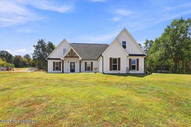 176 Carrington Road, Byhalia, MS 38611