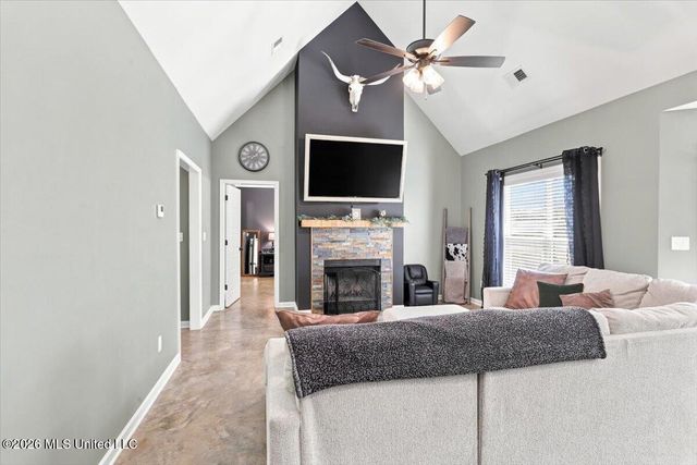 176 Carrington Road, Byhalia, MS 38611