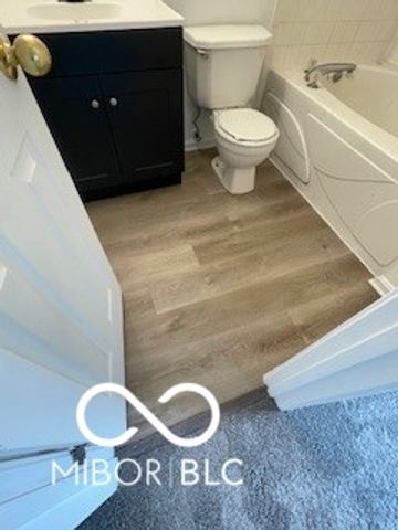 10959 Bellflower Court, Indianapolis, IN 46235