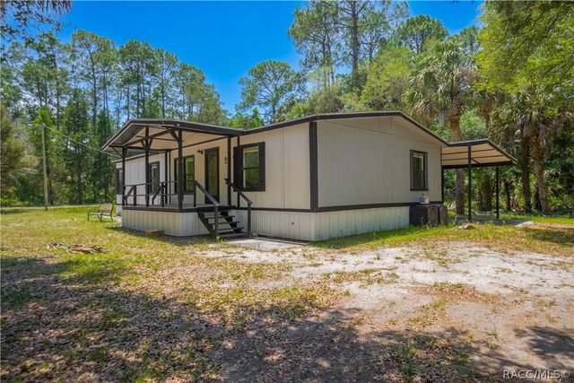 6550 SE Debra Avenue, Inglis, FL 34449