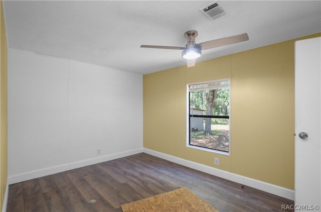 6550 SE Debra Avenue, Inglis, FL 34449