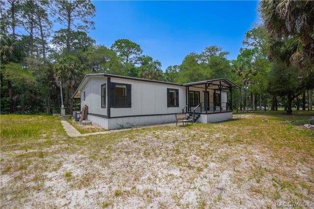 6550 SE Debra Avenue, Inglis, FL 34449