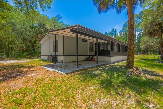 6550 SE Debra Avenue, Inglis, FL 34449