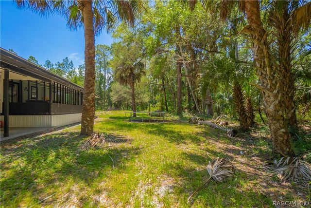 6550 SE Debra Avenue, Inglis, FL 34449