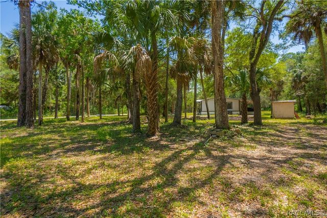 6550 SE Debra Avenue, Inglis, FL 34449