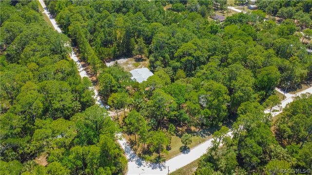 6550 SE Debra Avenue, Inglis, FL 34449