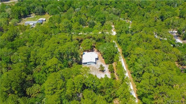 6550 SE Debra Avenue, Inglis, FL 34449