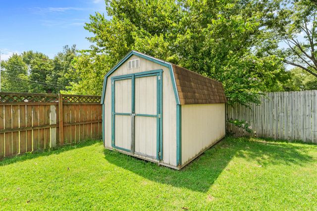 1106 April Drive, Ozark, MO 65721