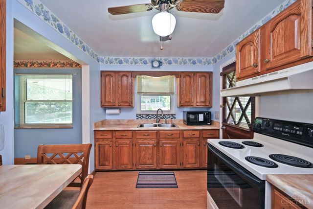 3763 Frondorf Avenue, Green Twp, OH 45211