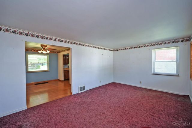 3763 Frondorf Avenue, Green Twp, OH 45211