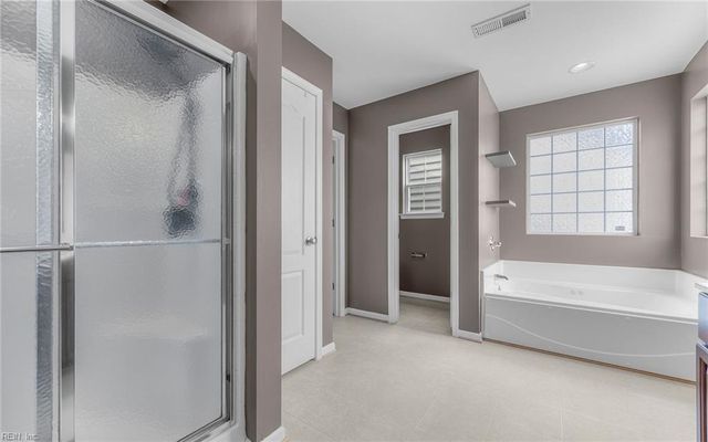 1023 Silver Charm CIR, Suffolk, VA 23435