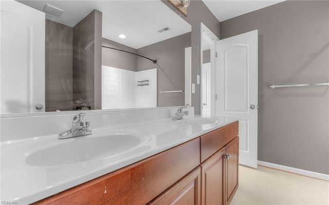 1023 Silver Charm CIR, Suffolk, VA 23435