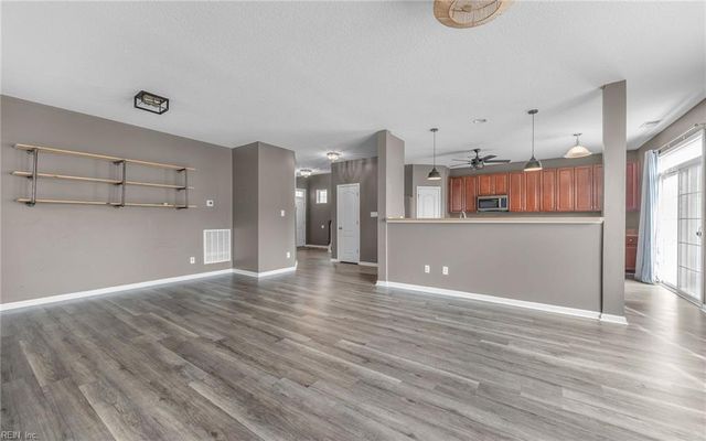 1023 Silver Charm CIR, Suffolk, VA 23435