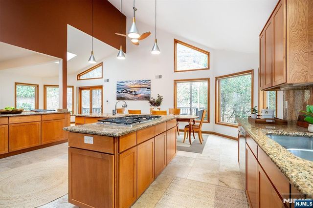 43 Bradford Avenue, Montclair, NJ 07043